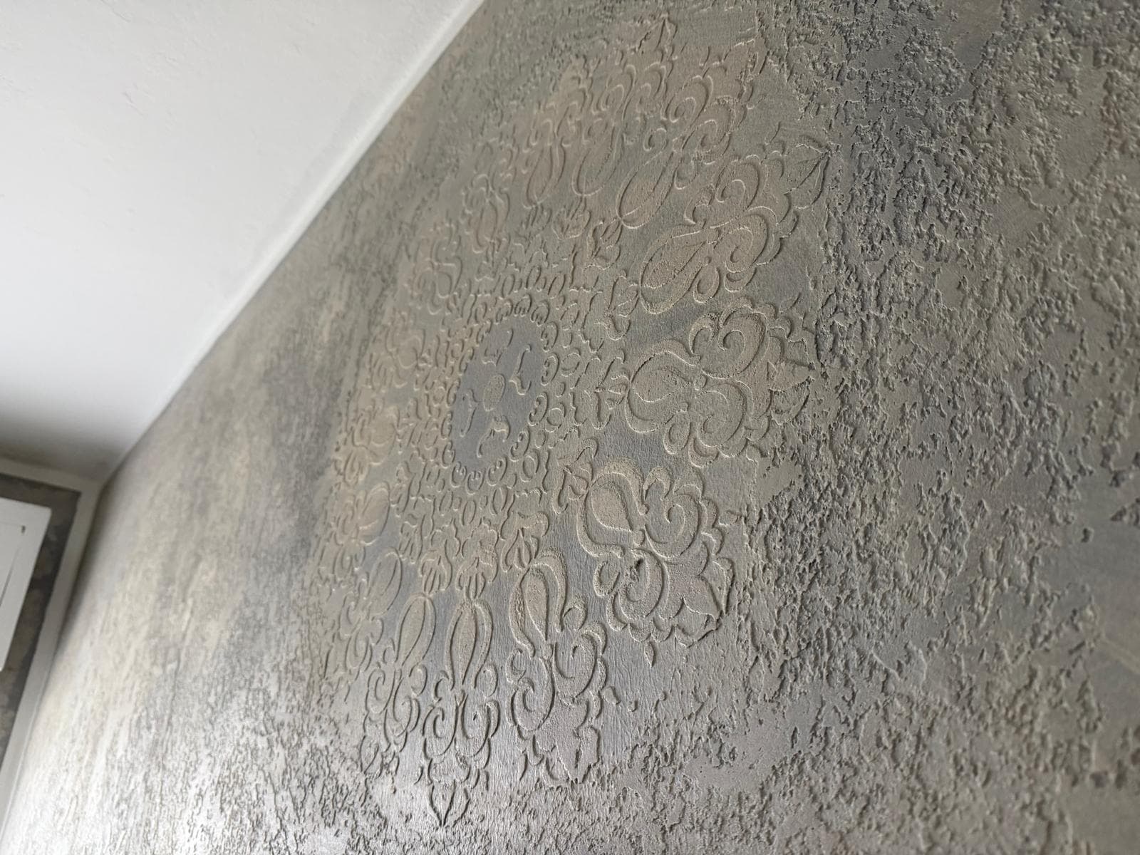 Decorazioni, lavoro di imbiancatura RINNOVA a Milano (8)